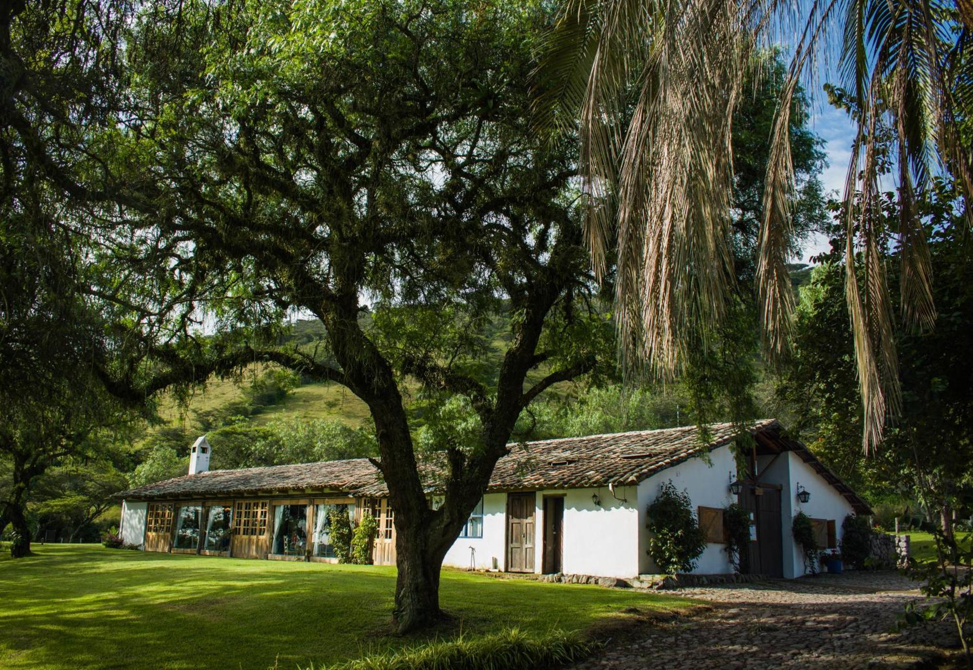 Hotel Hacienda San Francisco Tumbabiro Exterior foto