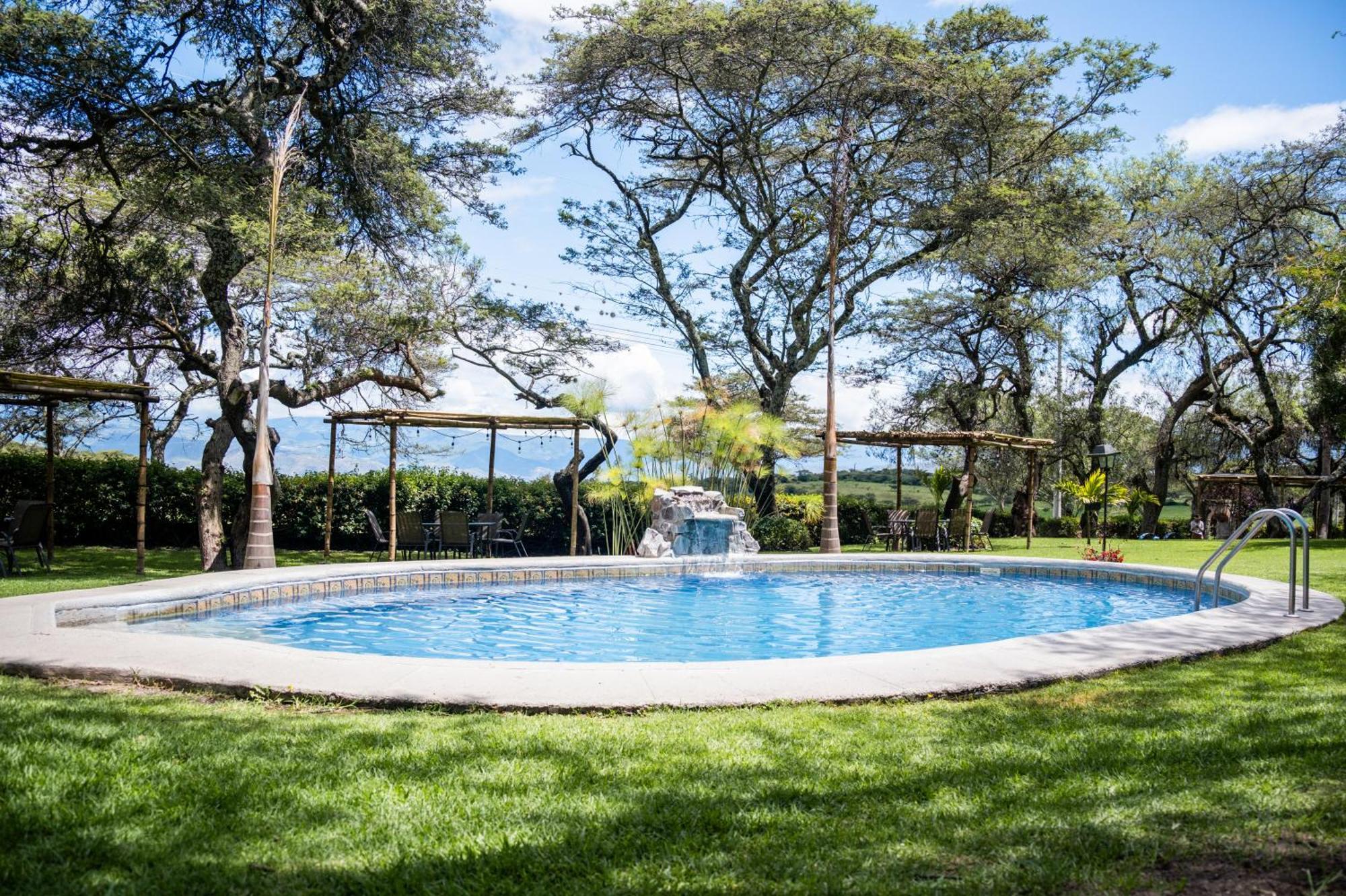 Hotel Hacienda San Francisco Tumbabiro Exterior foto