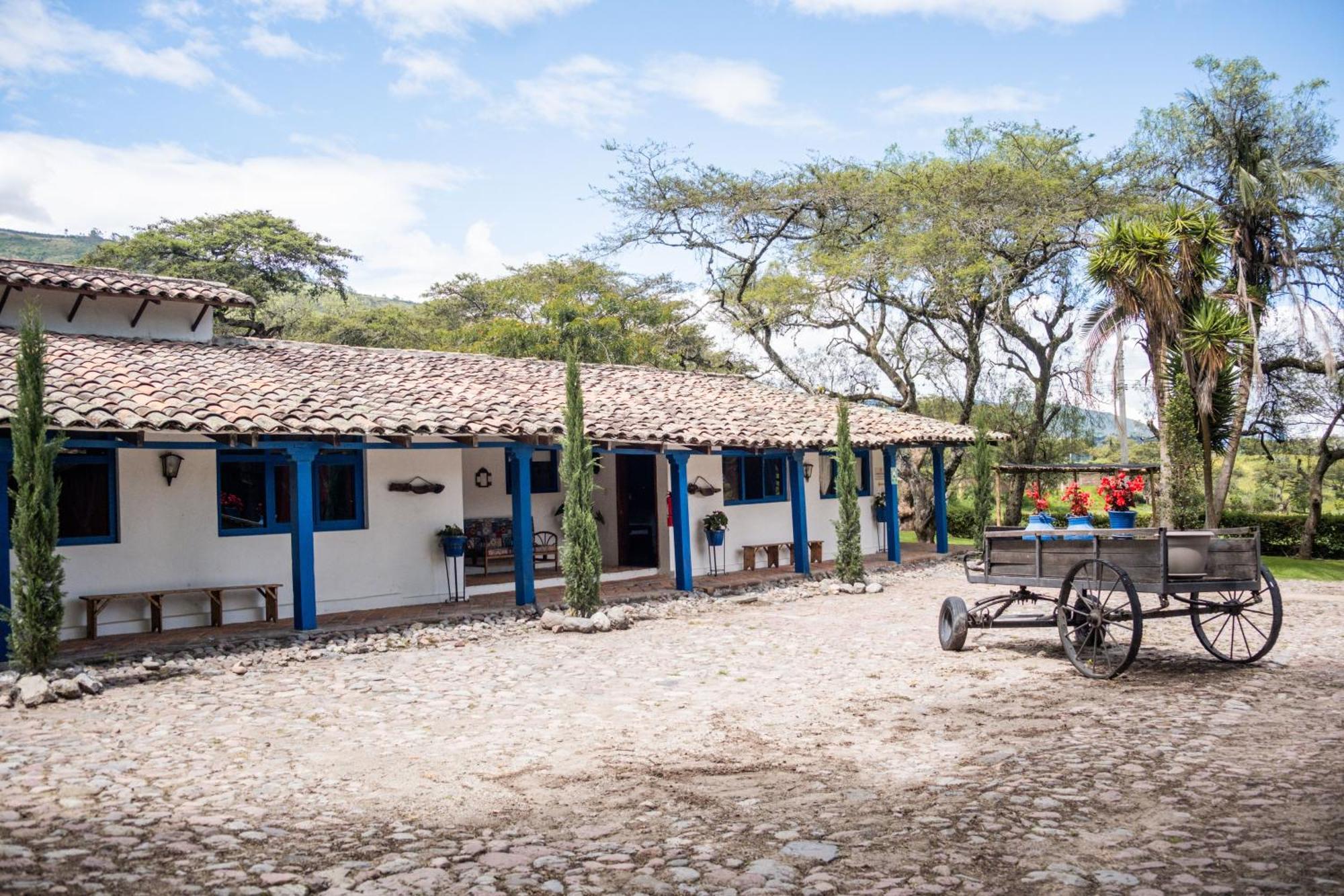 Hotel Hacienda San Francisco Tumbabiro Exterior foto