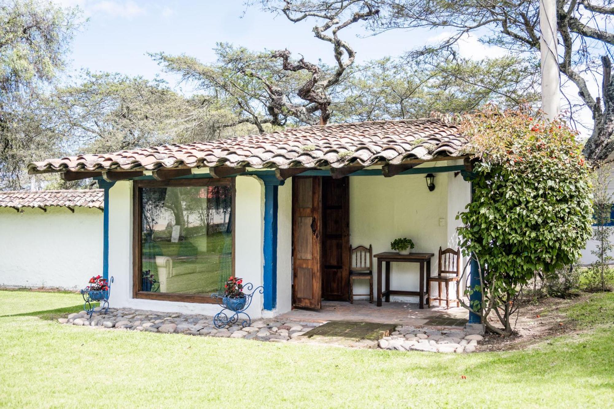 Hotel Hacienda San Francisco Tumbabiro Exterior foto